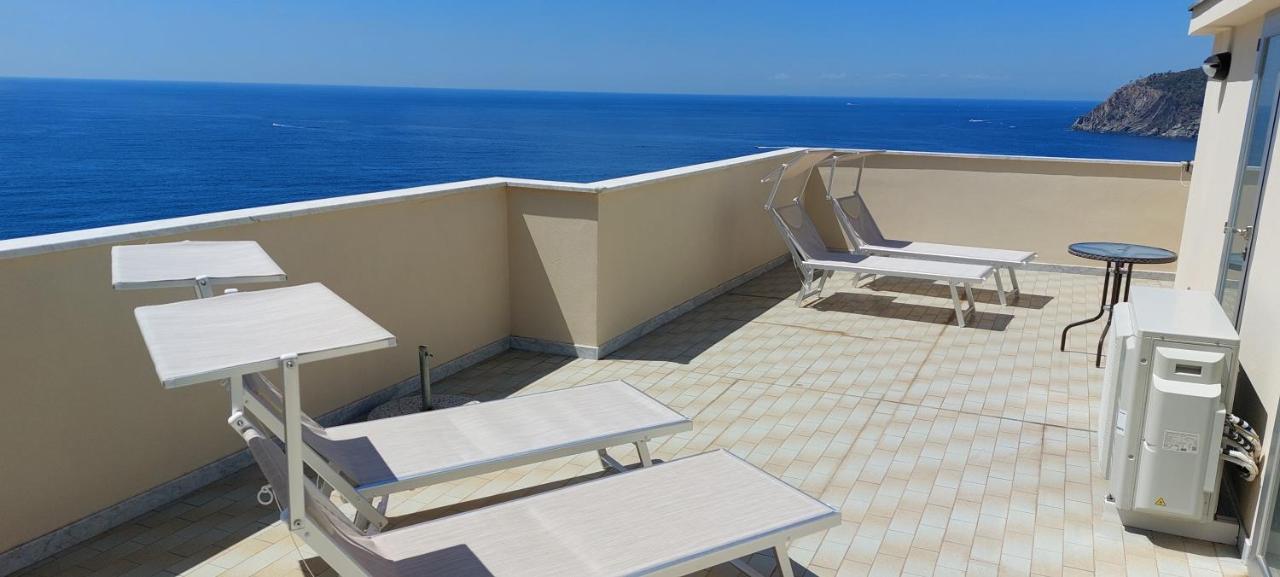 Appartamenti Enrica With Amazing View Moneglia Exteriör bild