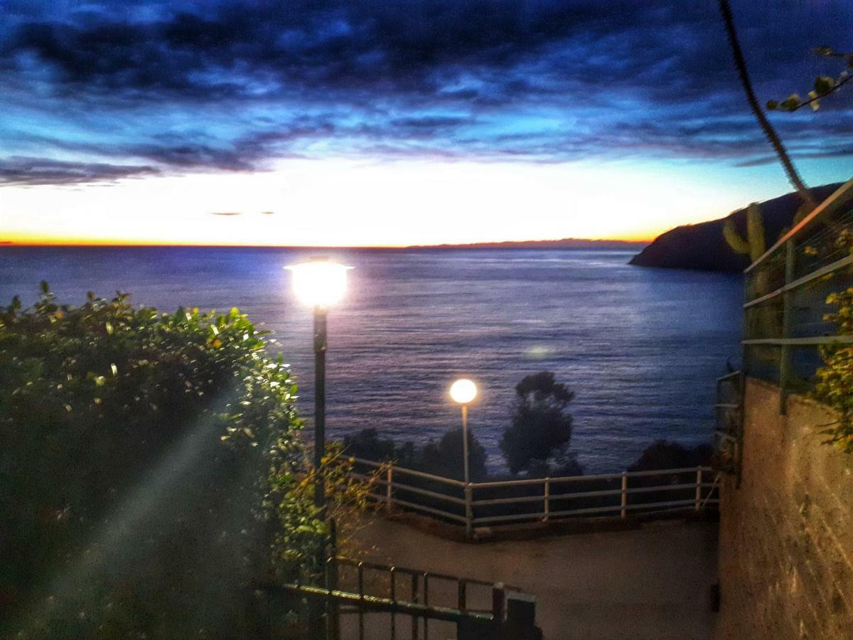 Appartamenti Enrica With Amazing View Moneglia Exteriör bild