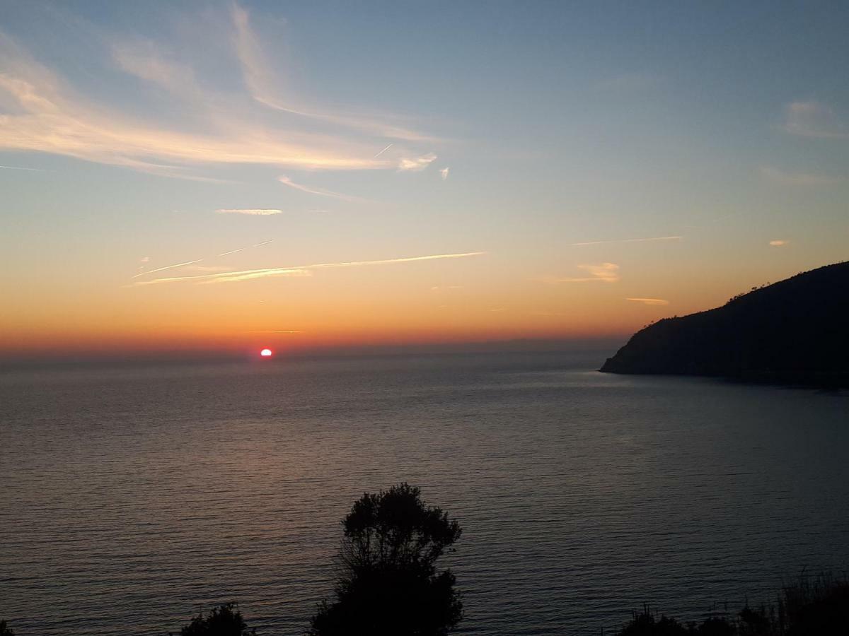 Appartamenti Enrica With Amazing View Moneglia Exteriör bild
